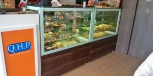 Pastry / Cake Counter