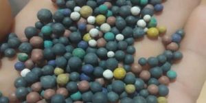 Multicolor Bentonite Granules