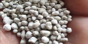 White Solid Biodegradable Corn Starch Granules
