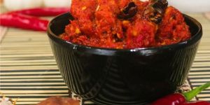 Veg Pandumirchi Pickle