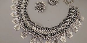 Women Flower Oxidised Choker Earrings Necklace Set