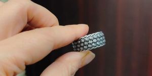 Women Oxidised Thumb Ring