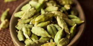 Green Cardamom Pods