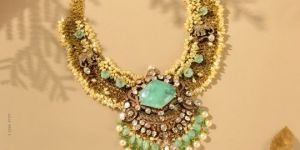 Victorian Polki Womens Necklace in Filgree Work