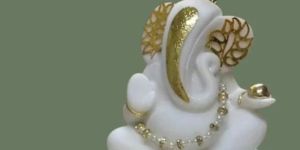 White Ganesh Moorti Art Sculpture