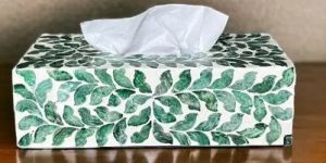 Luxurious Nacre Tissue Box Cover In Mother of Pearl