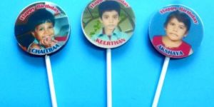 Akshaya Foods Round Personalized Chocolate Lollipops