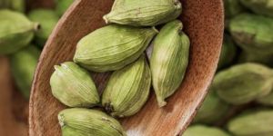 Green Cardamom Pods