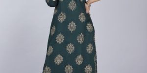 Ladies Green Printed Rayon Palazzo Suit Set