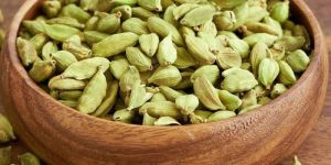 Green Cardamom (Elaichi)