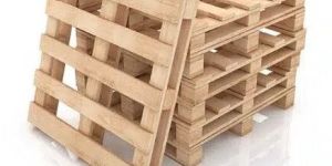 Brown Rectangular Industrial Wooden Pallets