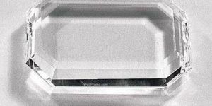 Stylish Transparent Crystal Paper Weight