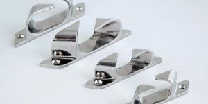 Stainless Steel Boat Bow Cleat Chowk Mooring & Anchoring Fixture