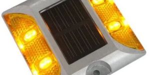 DXI Solar Road Stud