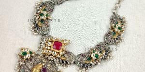 Pachi Kundan Necklace