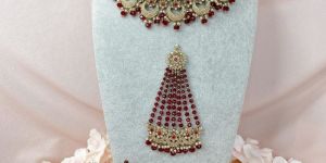 Reversible Necklace Set