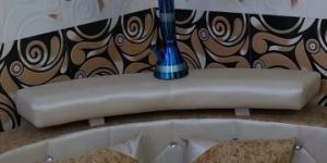 8 Inch Glass Flower Pot