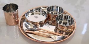 IndianArtVilla Steel Copper Hammered Design 7 Pieces Dinner Set