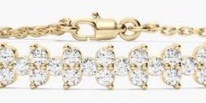 Round Diamond Victory Blossom Womens Chain Bracelet