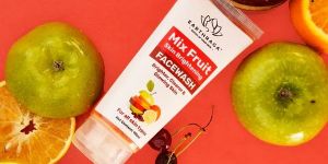 Mix Fruit Skin Brightening Face Wash 100ml