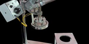 Foil Sealing Machine