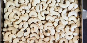 W320 Cashew Nuts