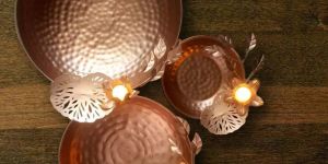 Floral T-Light Urli Set For Decor