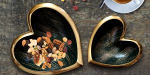 Heart Shaped Bowls Set