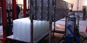 Movable - Mini Ice Making Plant