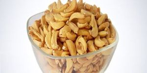 Sorted Dehydrated Garlic Flakes