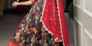 Women New Beautiful Soft Chandelier Printed Canvas Gown