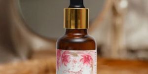 Age Skin Love Retinol Serum Reduces Signs OF Ageing