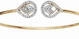 Women Symmetric Diamond Frame Bracelet