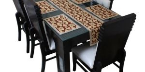 Waterproof & Dustproof Dining Table Runner With 6 Placemats