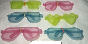 plane chasma plastic toy