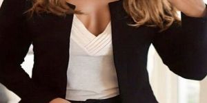 Ladies Full Sleeves Formal Coat