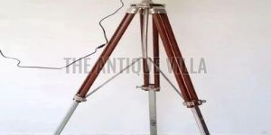 Vintage Hollywood Collectible Spotlight Wooden Heavy Tripod Floor Lamp