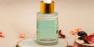 Liquid Ayurvedic Golden Glow Face Serum