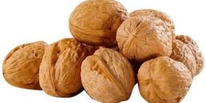 Whole Dry Walnut