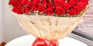 Red Rose Flower Bouquet