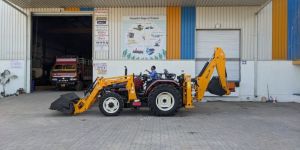 Tractor Loader