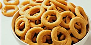 Kodubale Snacks / Ring Murukku