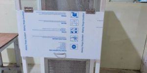 Laminar Air Flow Workstation with SS Legs