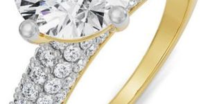 Yellow Gold Lab Grown Diamond Engagement Ring