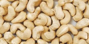 SW320 Scorched Whole Cashew Nuts