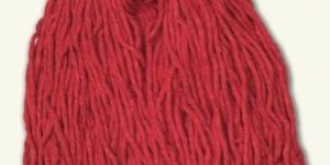 Scarlett Red Mop Yarn Cutting