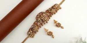 Women Premium Nagas Annam Lakshmi High Neck Bridal Choker