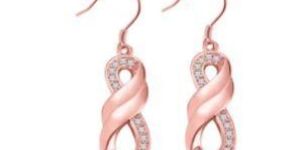 Women Beautiful Rose Gold Earring With Diamonds