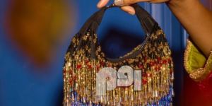 Multicolor Latkan Hobo Ladies Designer Bag