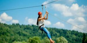 Zip Line Hanging Ride